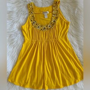 Monroe and Main - Beautiful Sleeveless Top - Beaded